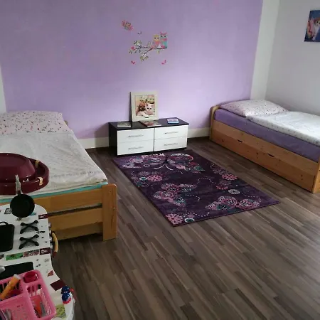 Apartament Spacious Near Brno. Samostatny Byt V Rd Slapanice