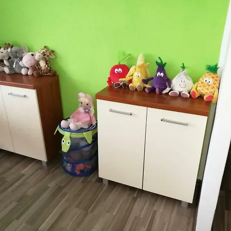 Spacious Near Brno. Samostatny Byt V Rd